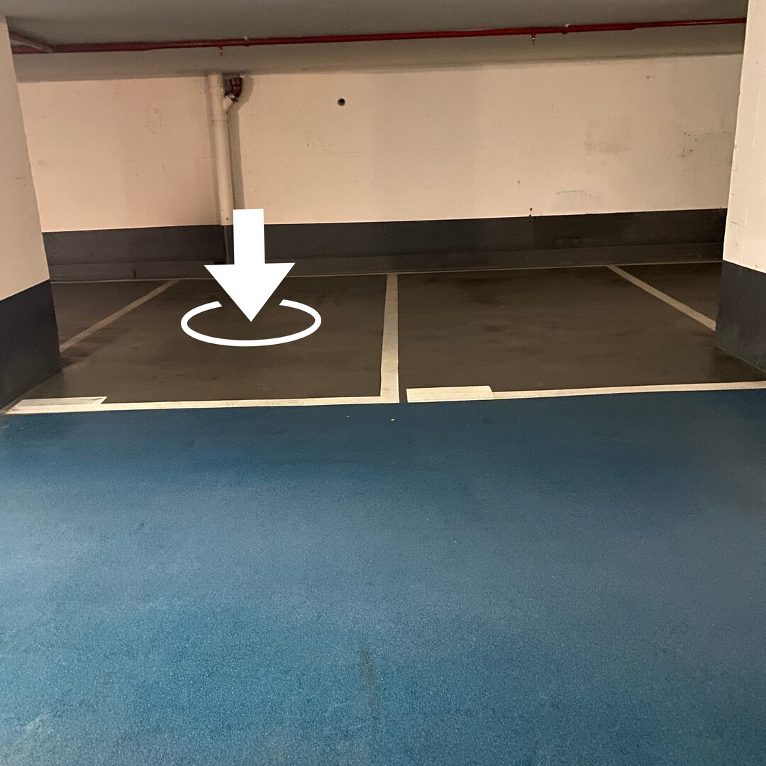 EMPLACEMENT DE PARKING / RESIDENCE LE MONTAIGNE