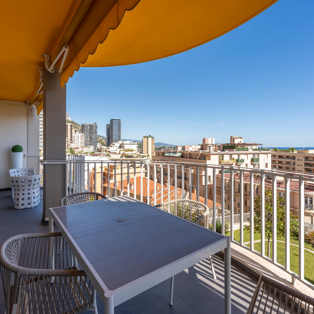 Esclusività - La Rousse - Les Abeilles - 3 stanze ristrutturate