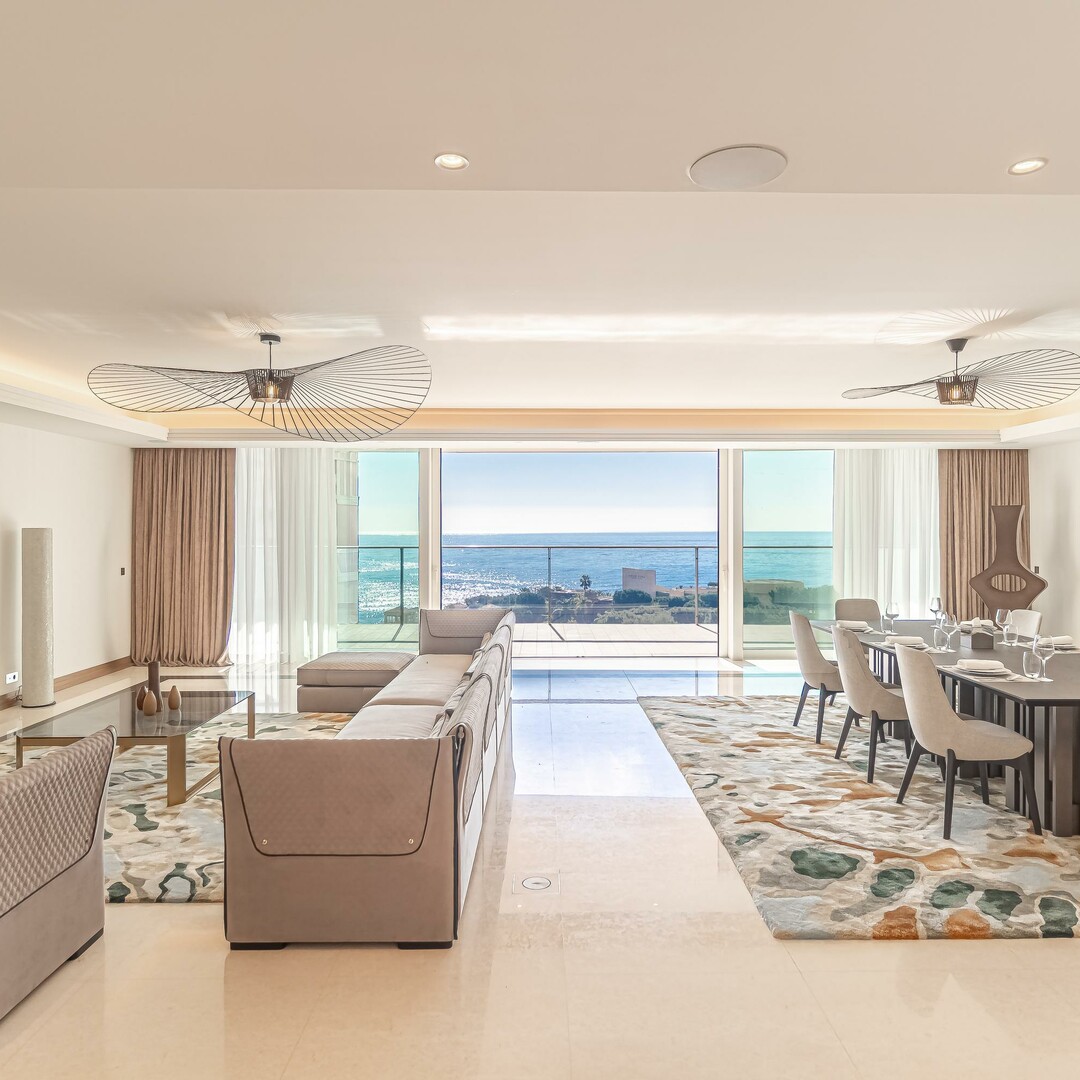 Nuova costruzione di prestigio fronte mare (co-esclusiva)