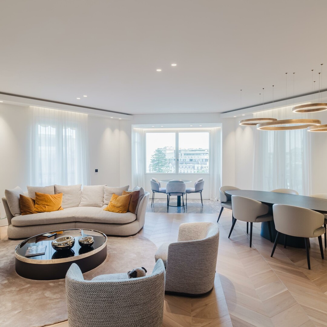 Lussuoso quadrilocale ristrutturato | Carré d'or