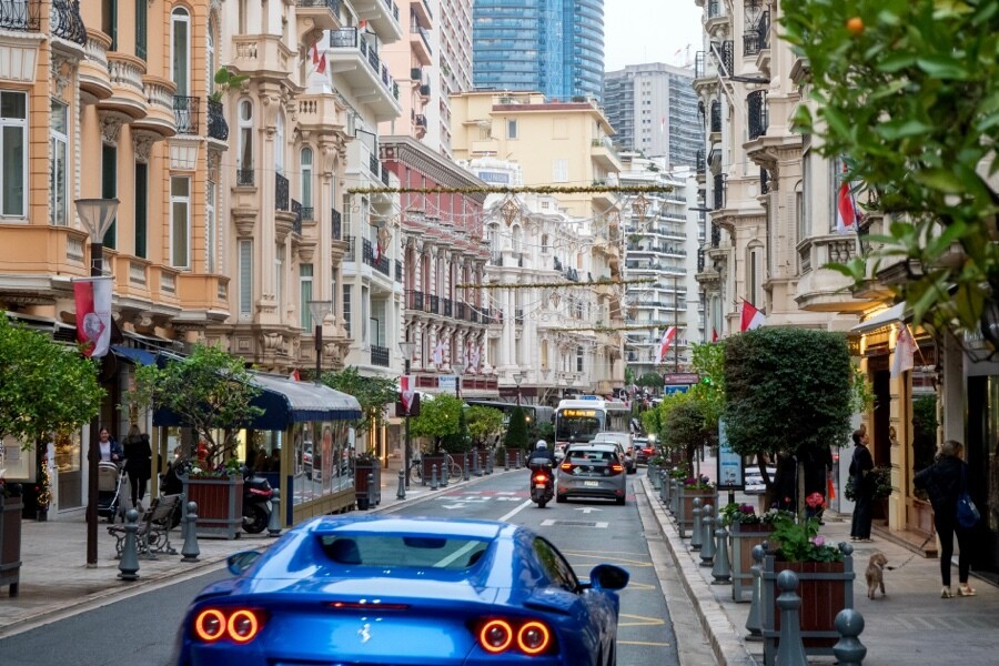 Magnifico negozio vicino al Casinò