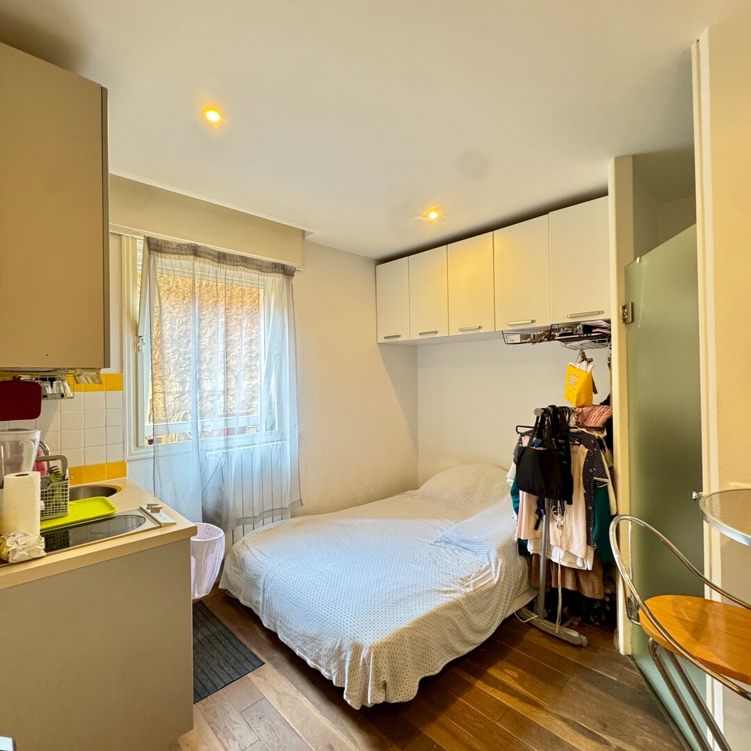 SPAZIOSA CAMERA DELLA CAMERIERA