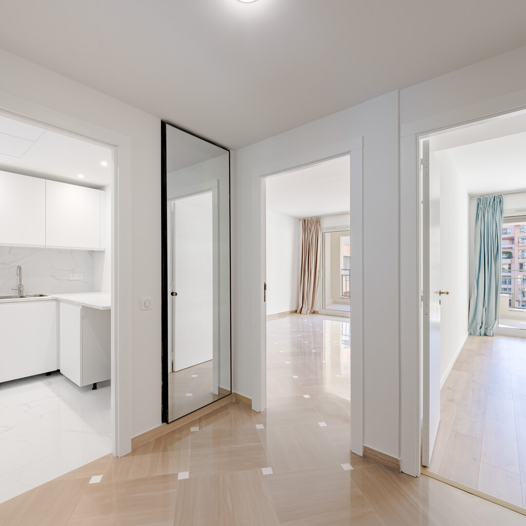 SPAZIOSO 2 PEZZI CON BUONE PRESTAZIONI